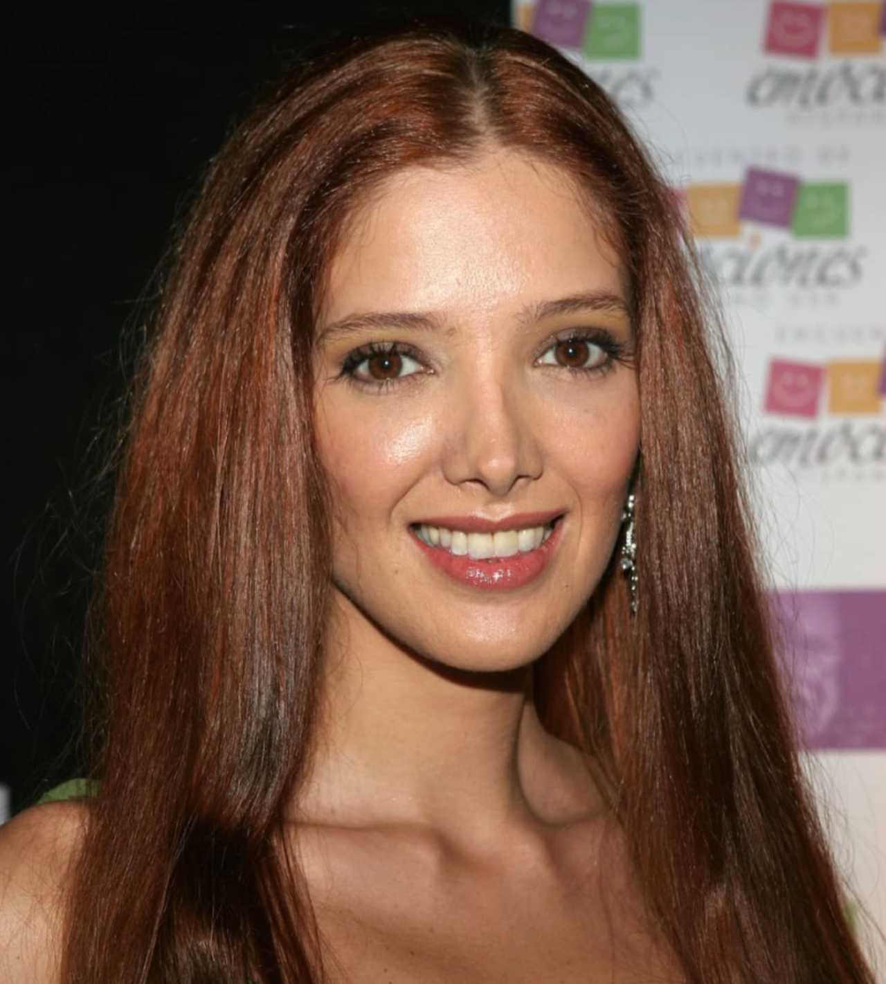 Adela Noriega reaparece