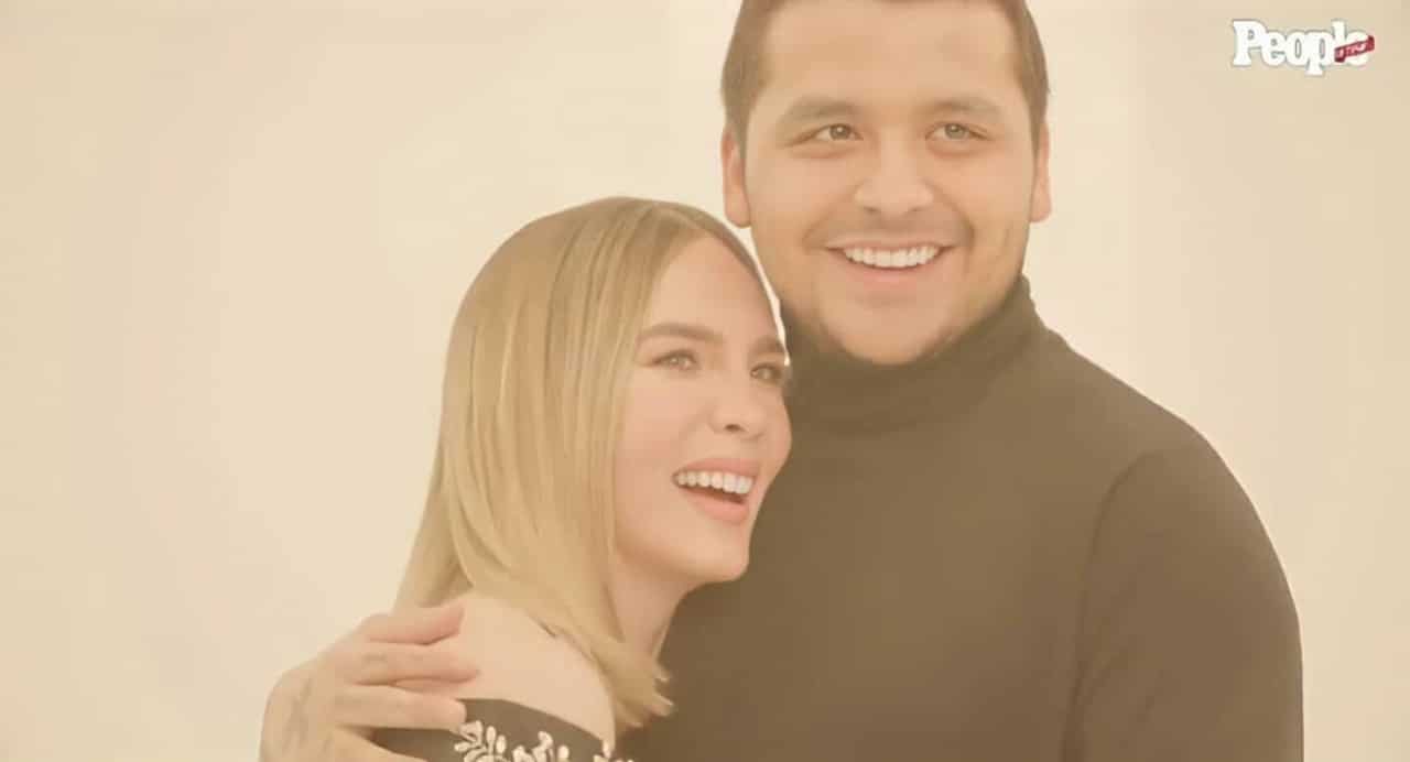 belinda y Nodal sonriendo abrazados fotos