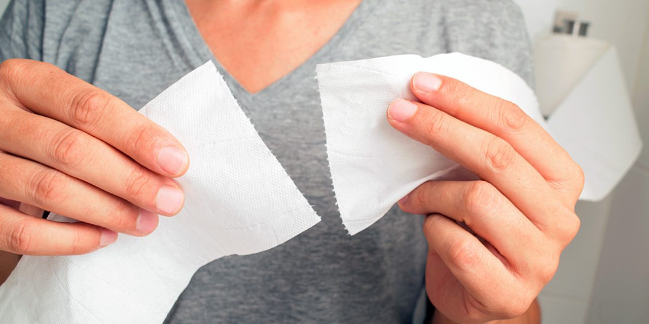 Reduce el papel de baño