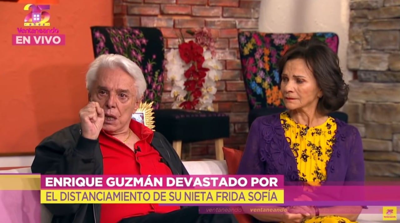 Enrique Guzmán algo mal contigo defendiendo