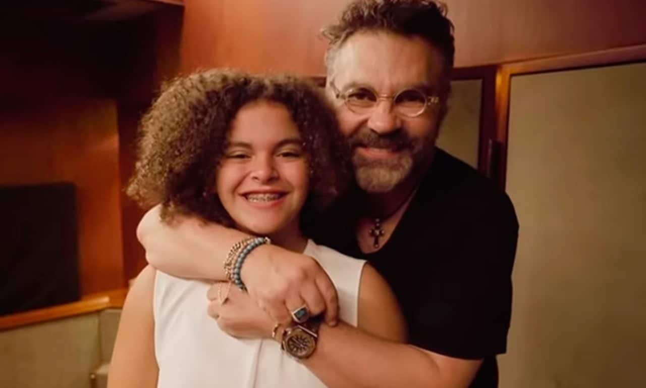 Lucerito y Mijares. una feliz familia