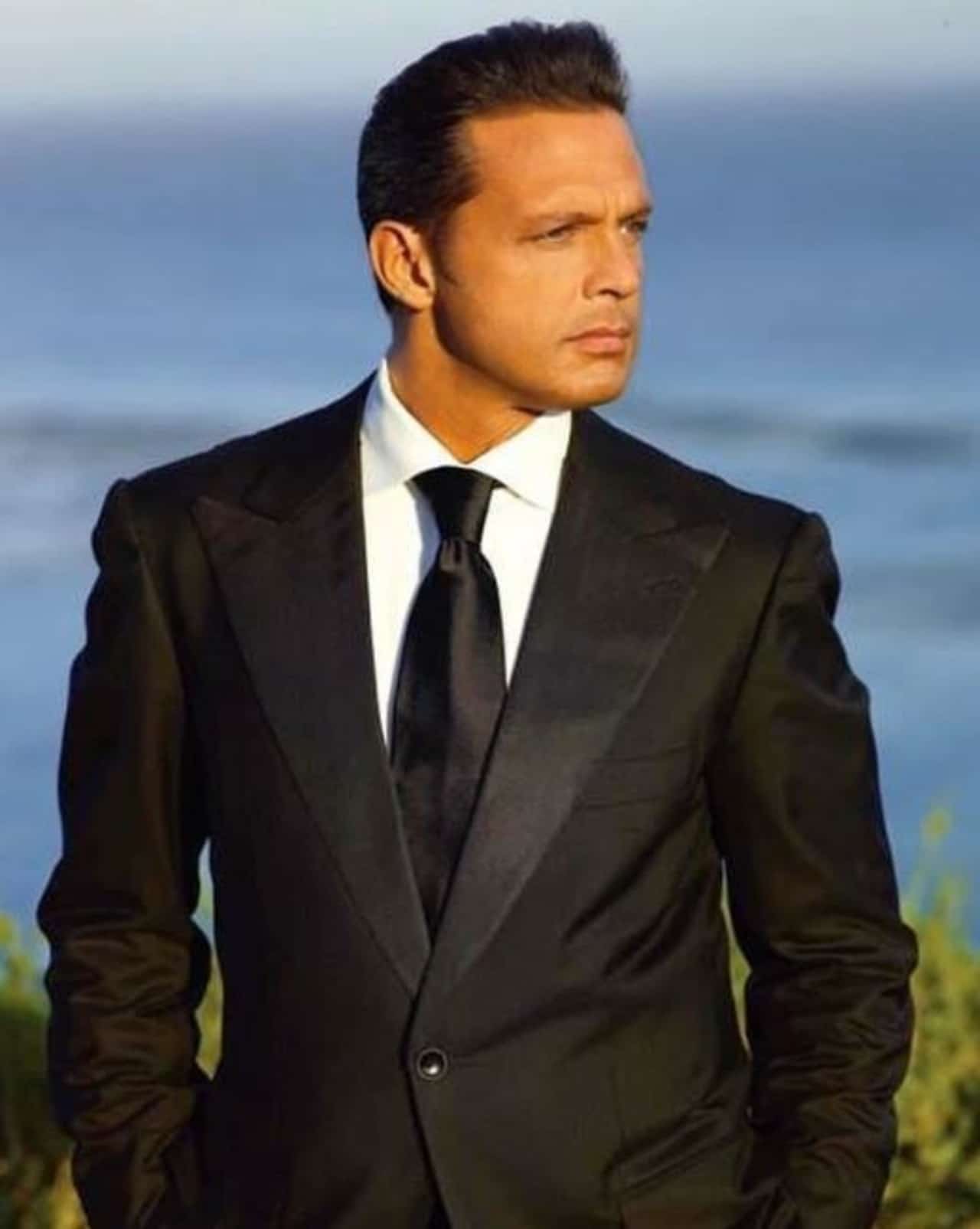 Cristian Castro Luis Miguel celos razón