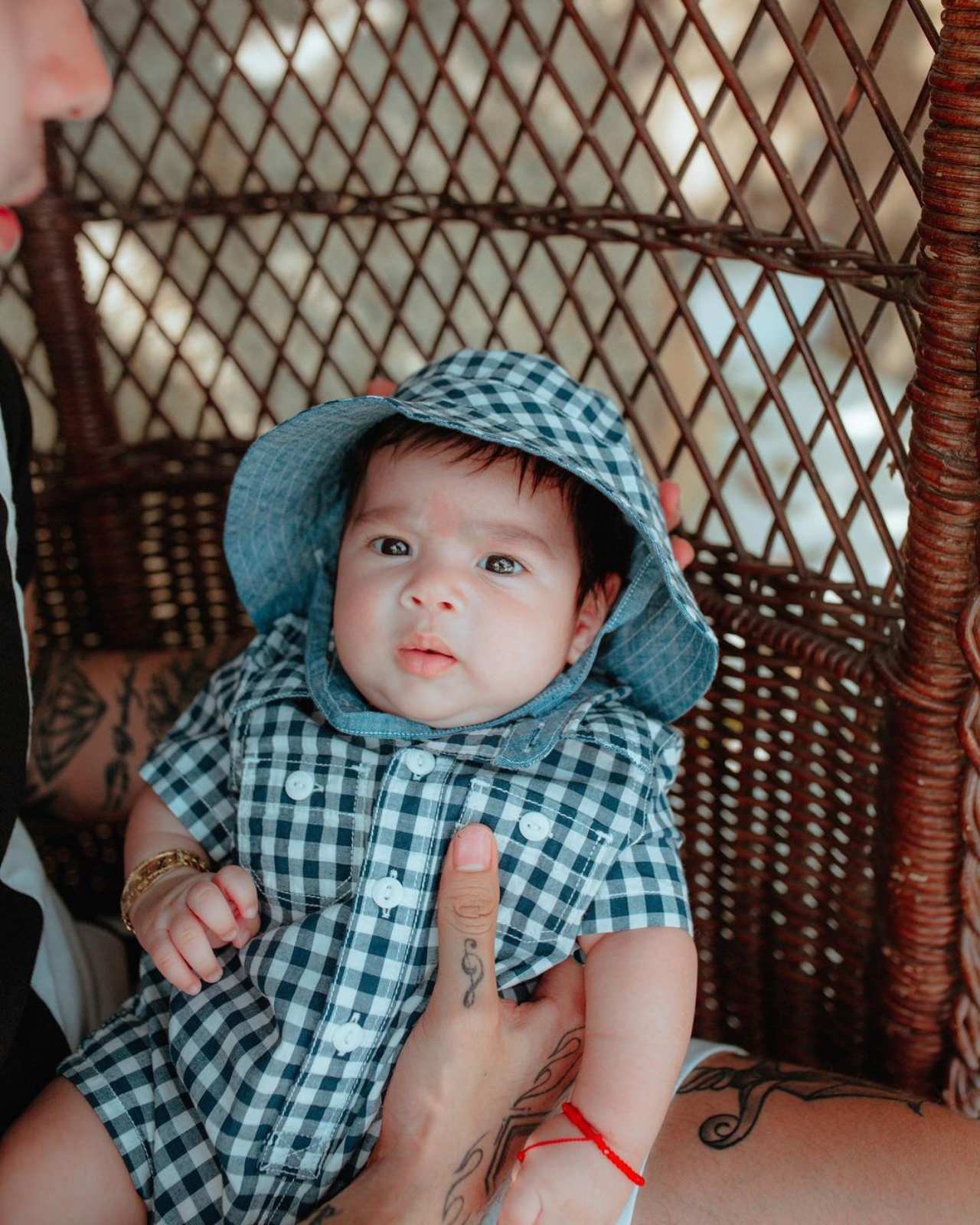 hijo de Kimberly Loaiza mini JD