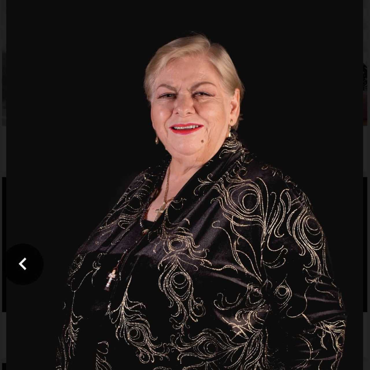 Paquita la del Barrio lanza su candidatura con consejos