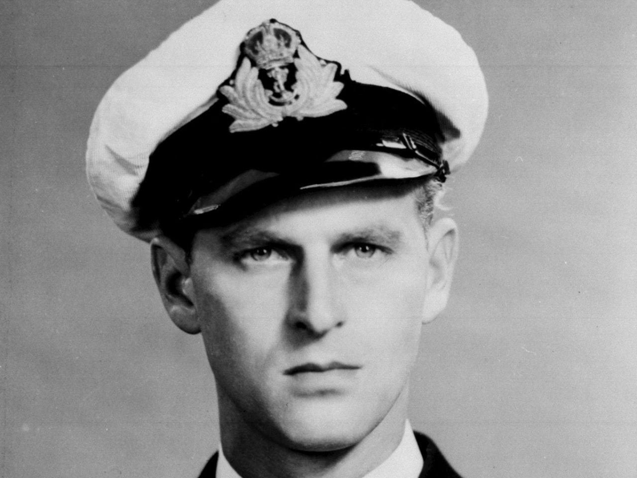 principe felipe de edimburgo de joven