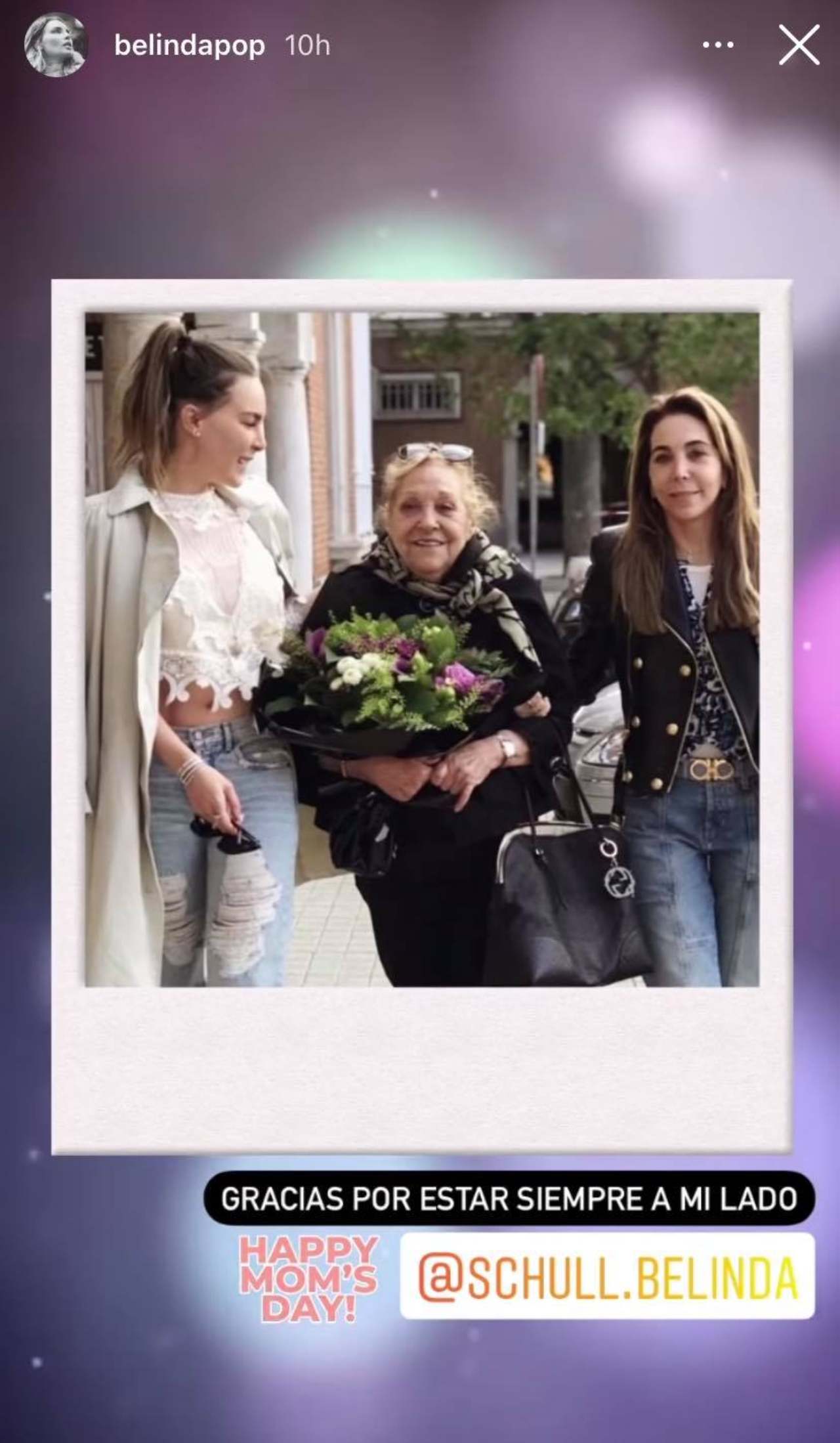 Belinda felicita a su mama y abuela
