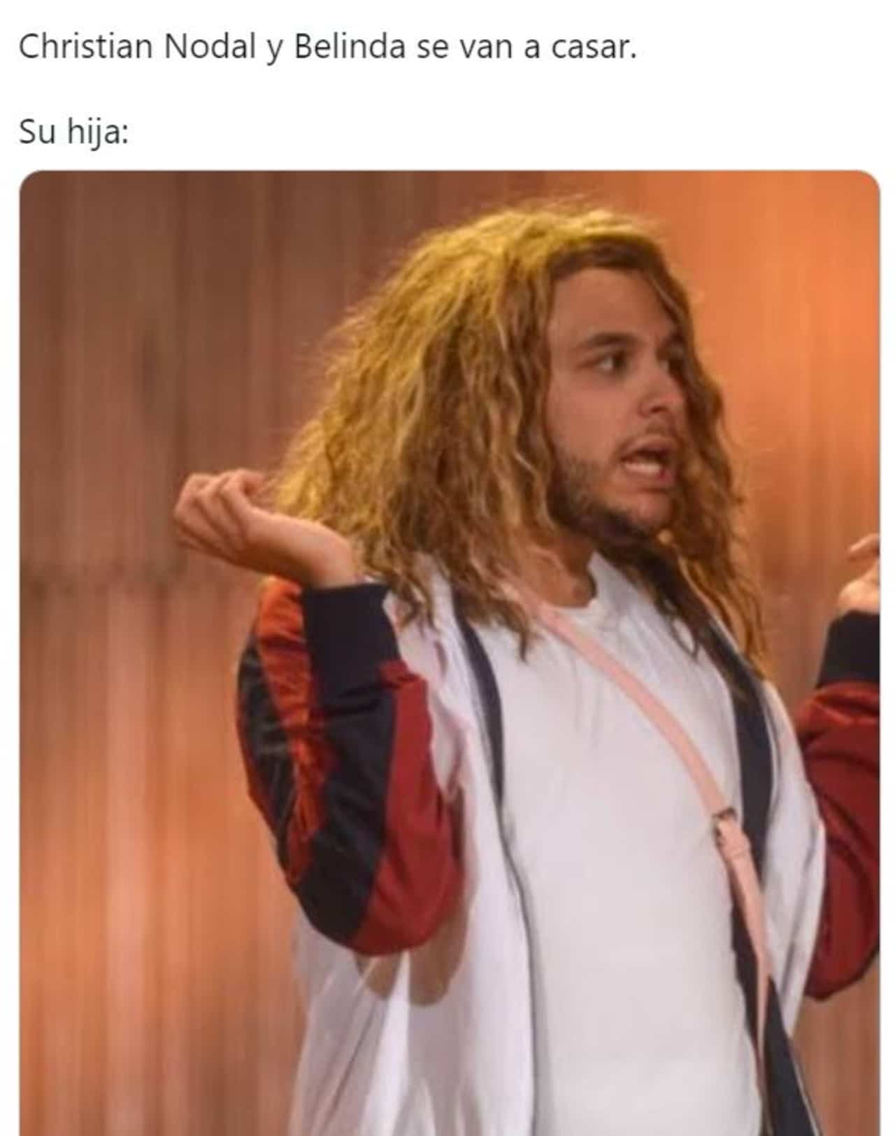 Memes compromiso Belinda y Christian Nodal