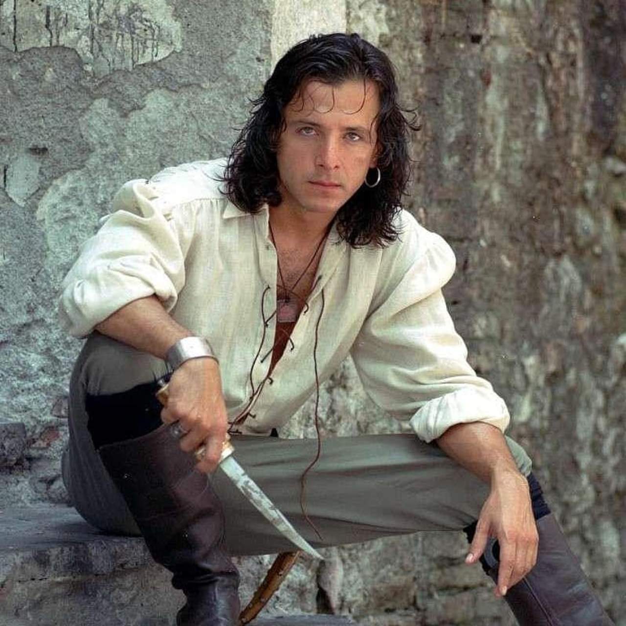 Eduardo palomo como Juan del Diablo
