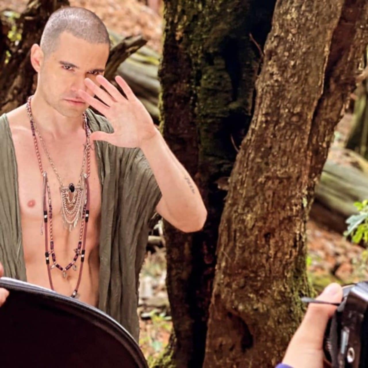 Eleazar Gomez regresa al trabajo fotos