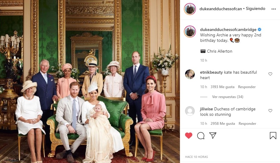 felicitación de los Duques de Cambridge a Archie