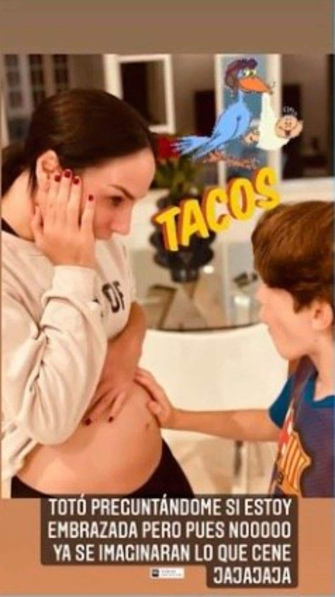 unes omez Mont aparece con pancita embrazada