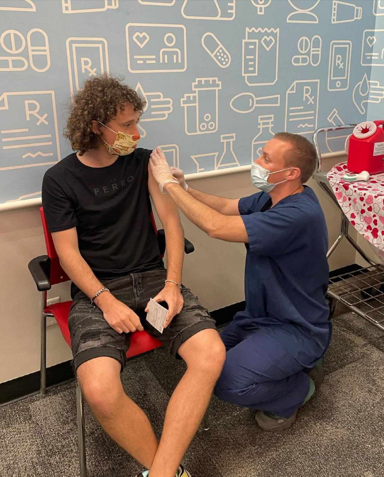 Luisito Comunica vacuna Las Vegas