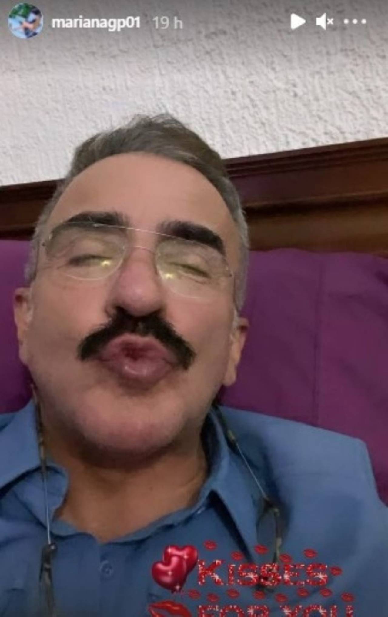Vicente Fernández Jr reaparece en foto con su novia