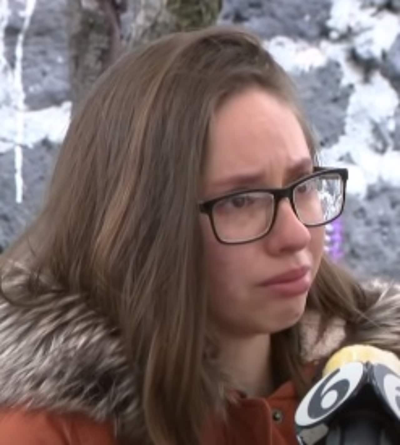 Alexa Hoffman confirma abuso papa