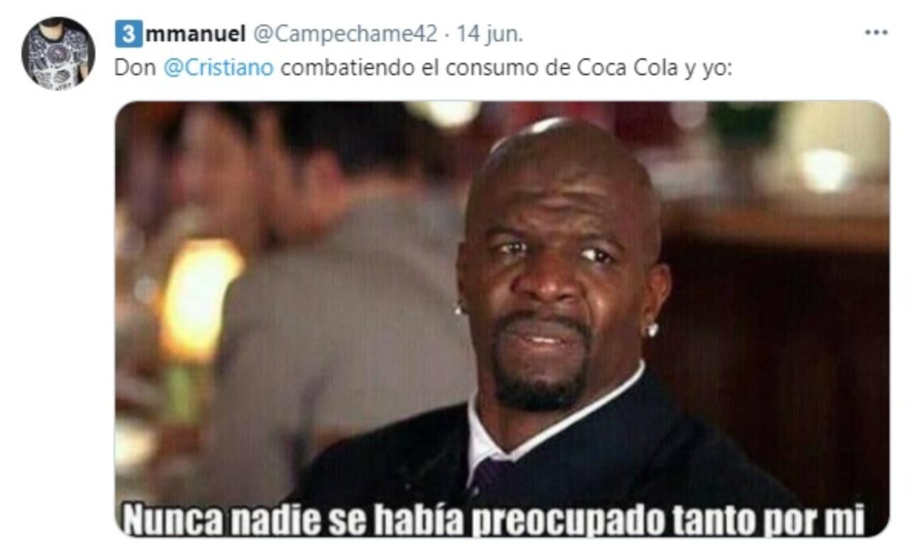 Meme Cristiano Ronaldo rechaza Coca