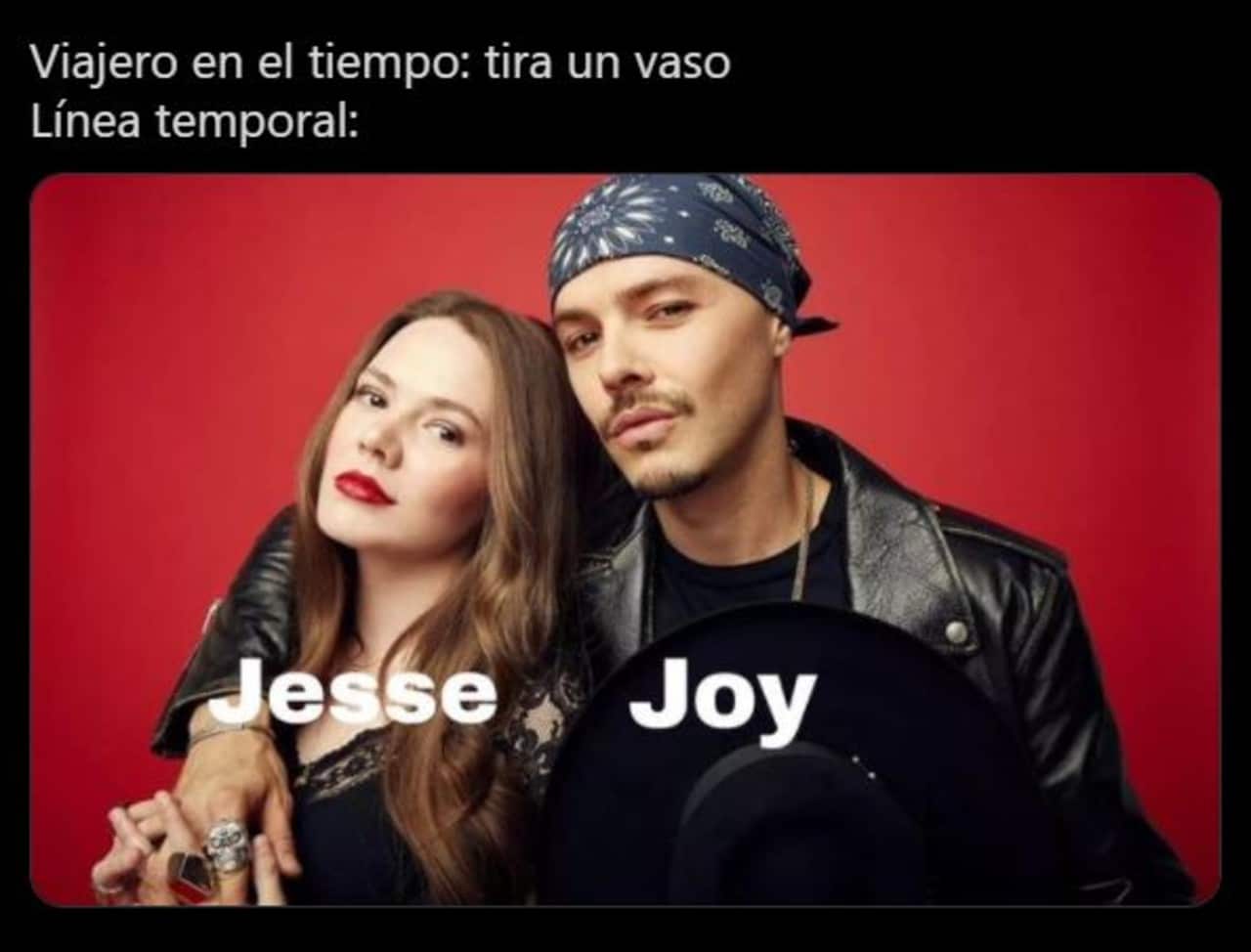 viral memes del viajero en el tiempo