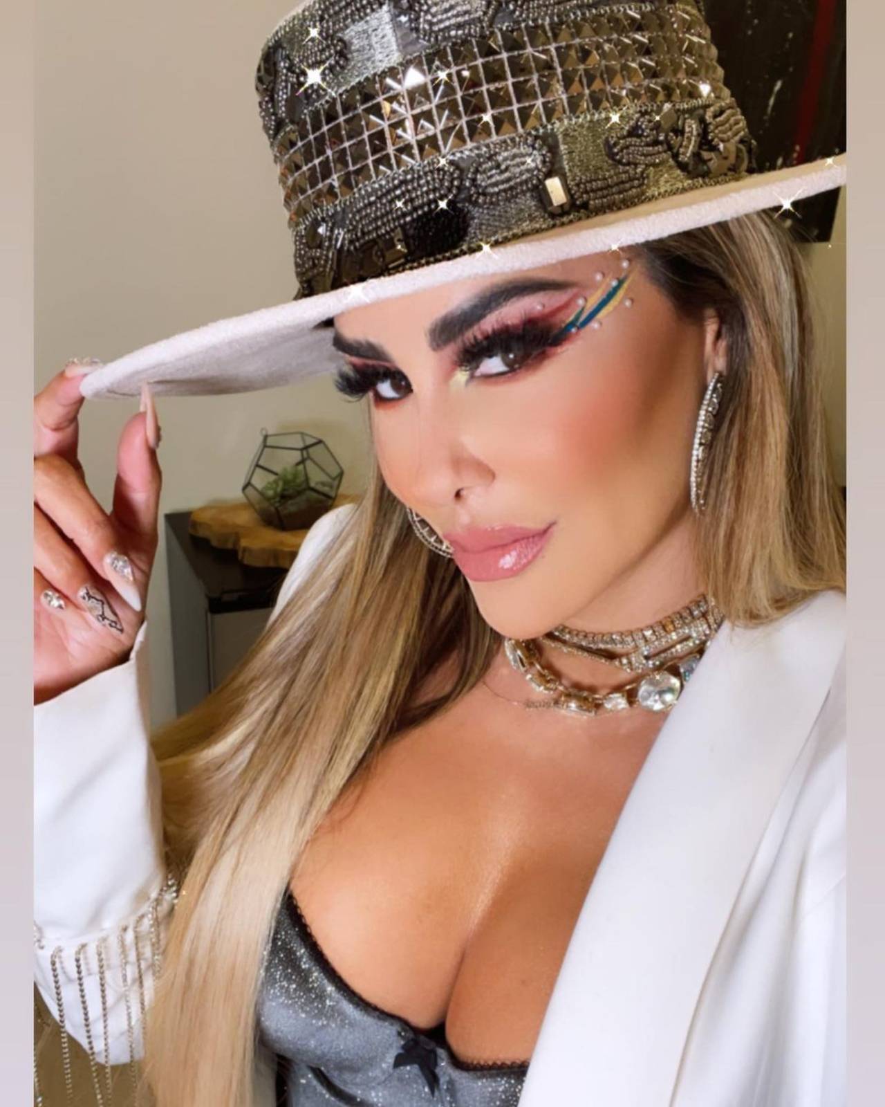 Ninel Conde nuevo rostro Tigresa del Oriente