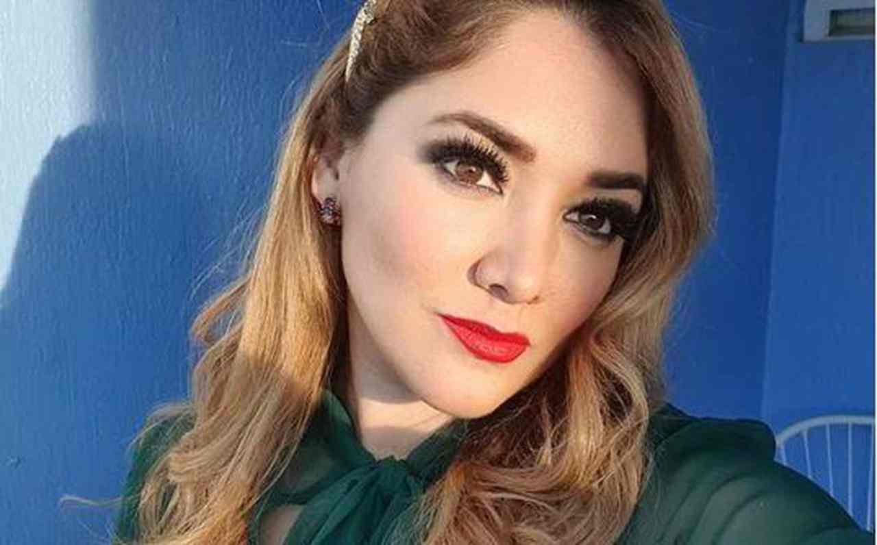 Sherlyn presume a AndrÃ©