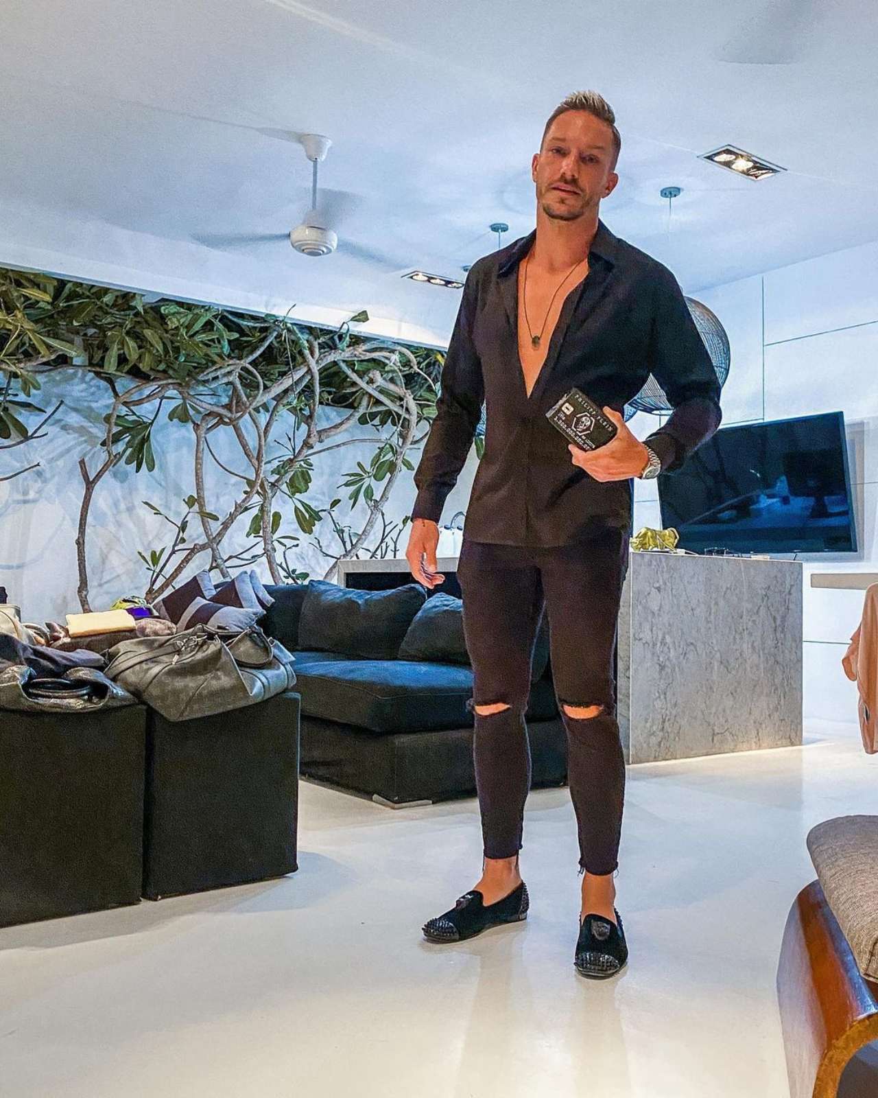 El guapísimo novio 