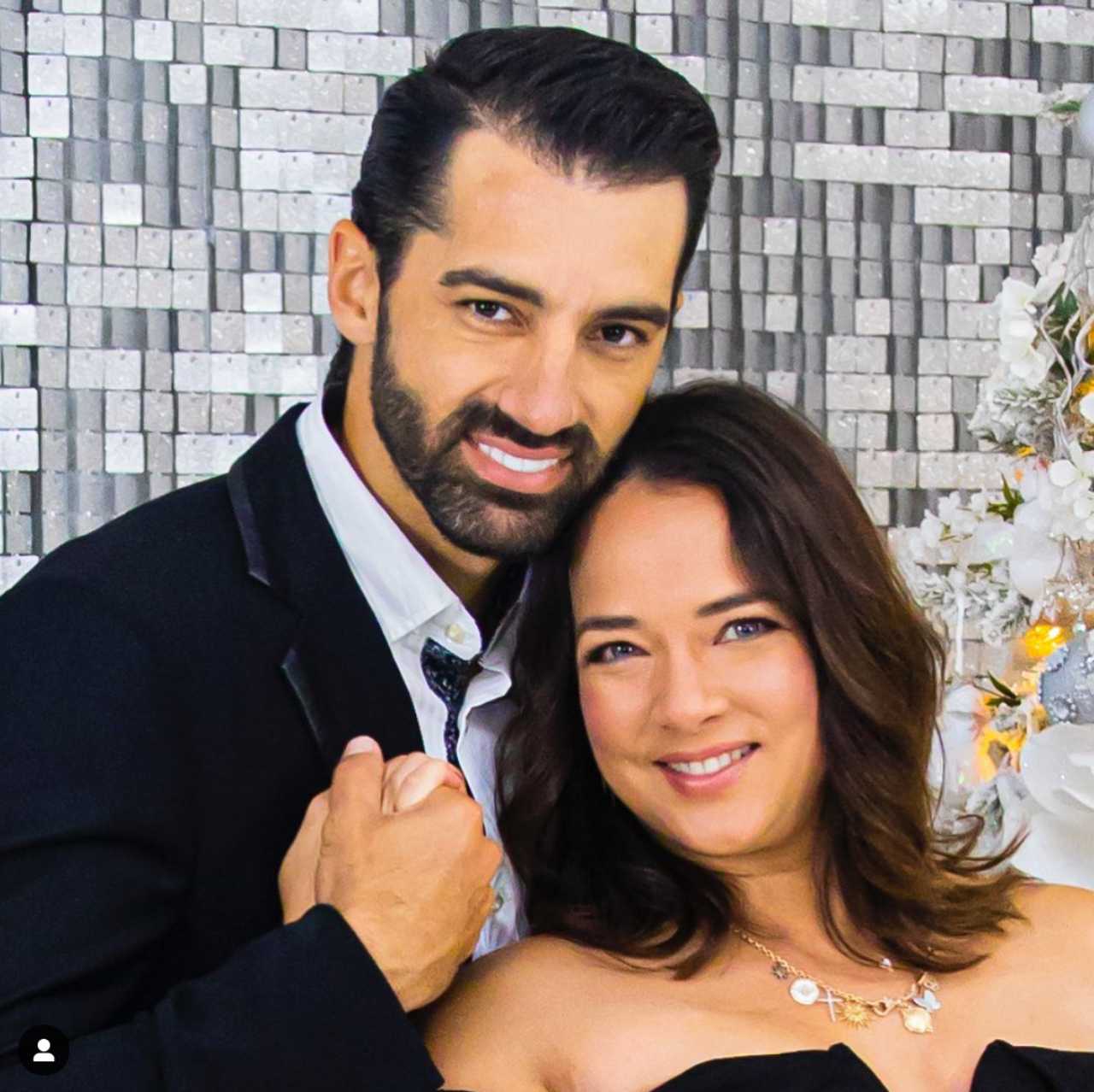 Adamari López y Toni Costa fingieron su separación