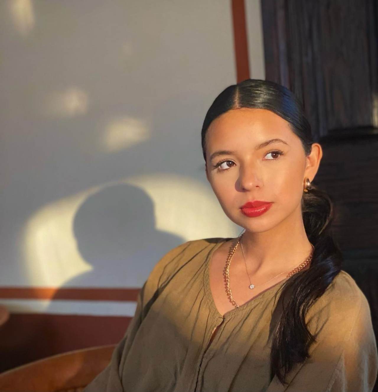 Ángela Aguilar era una linda pequeña