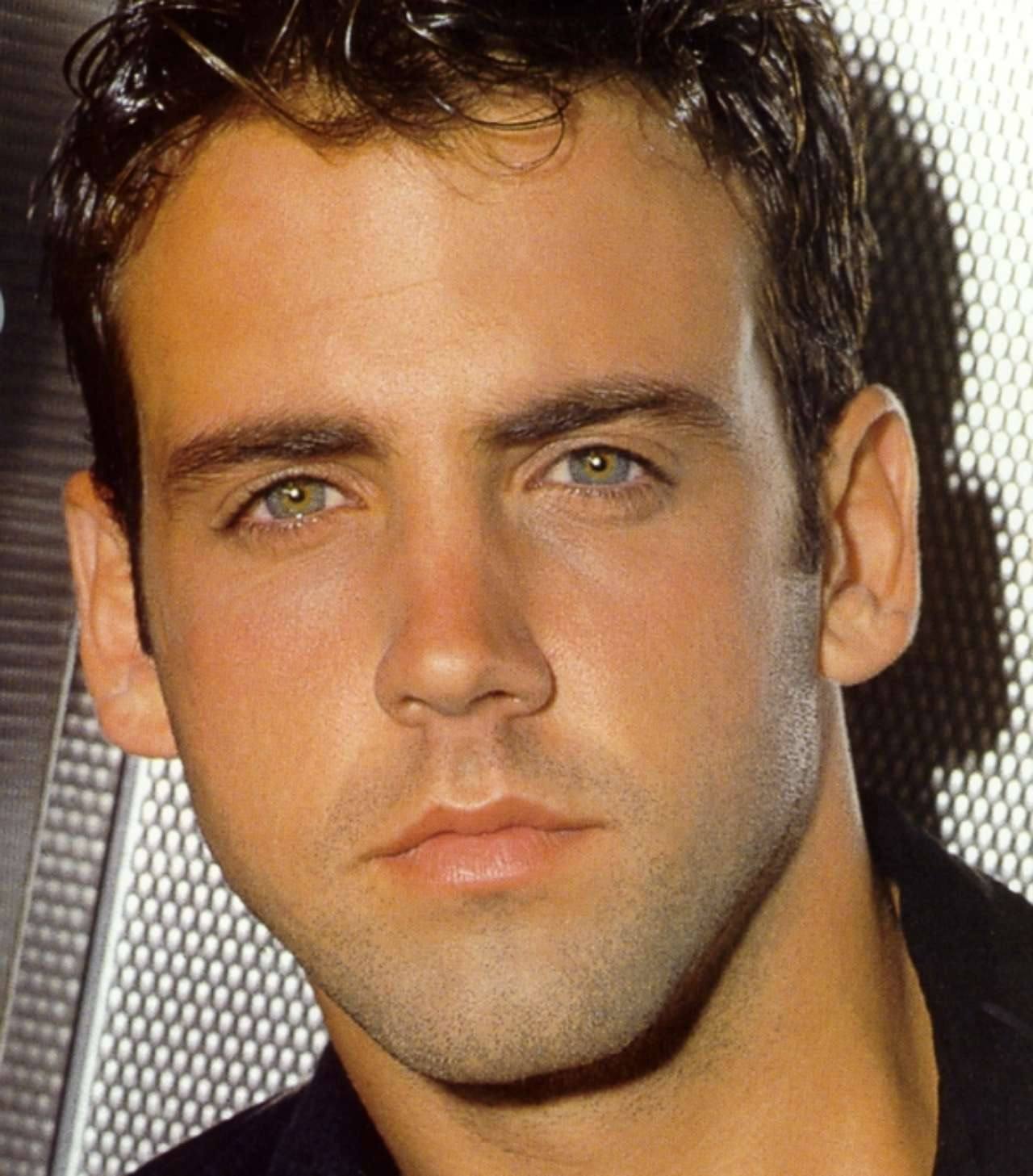 Carlos Ponce de joven