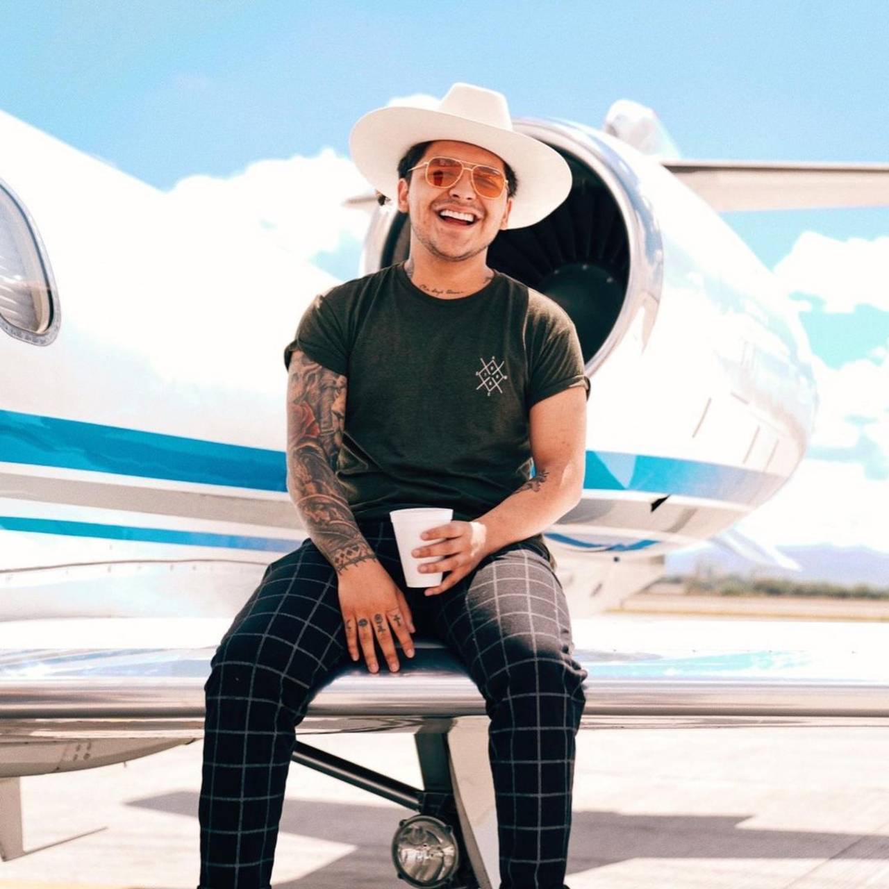 Christian Nodal y su lujosa vida