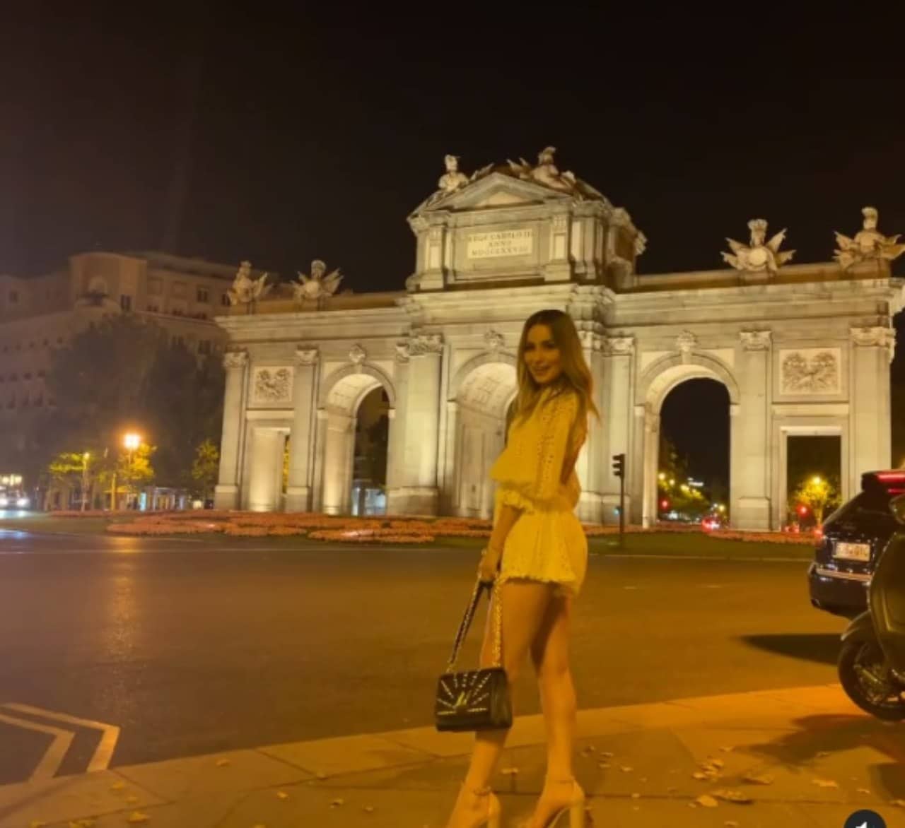 Cynthia Rodriguez alcanza Carlos Rivera Espana