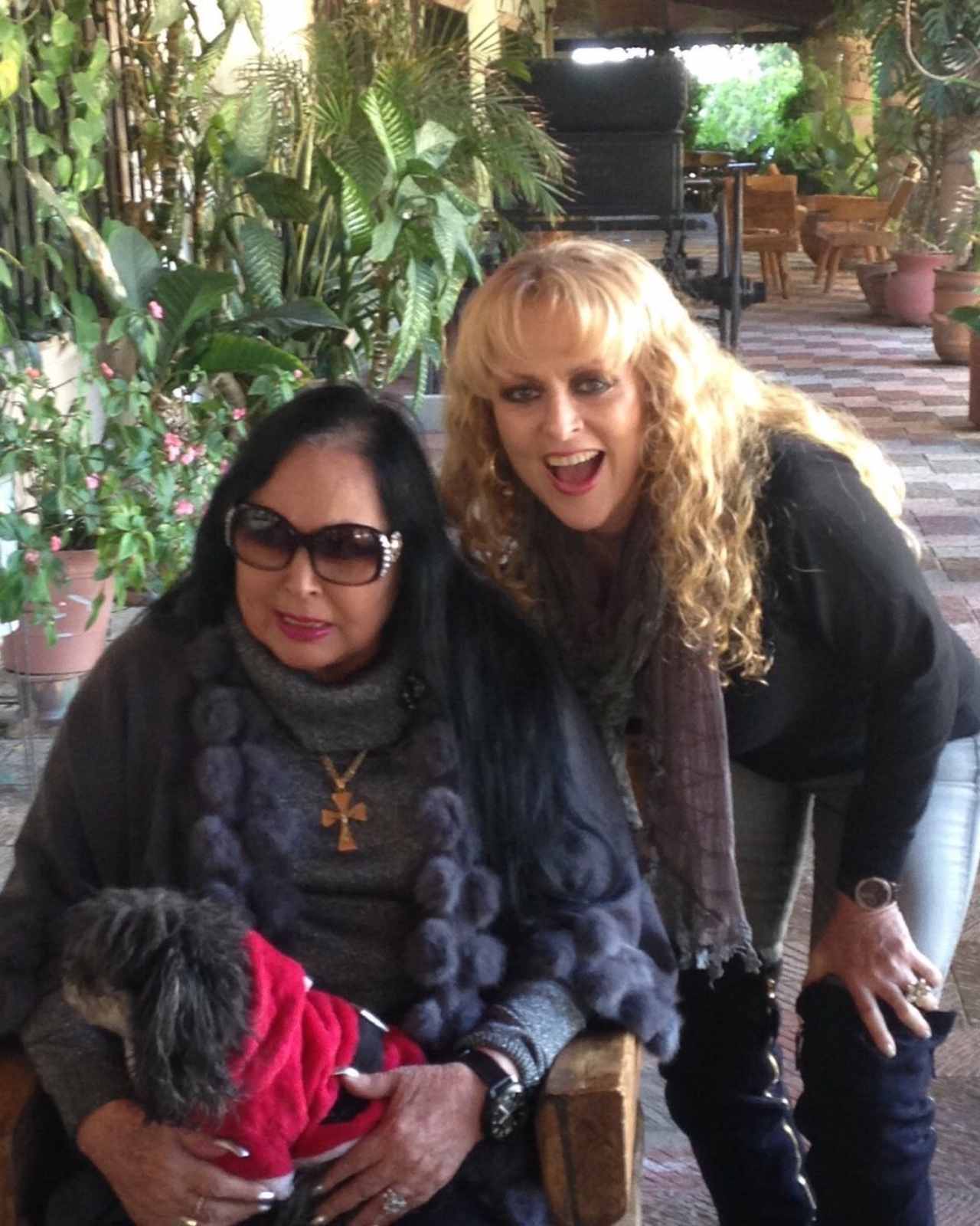 Flor Silvestre y su hija