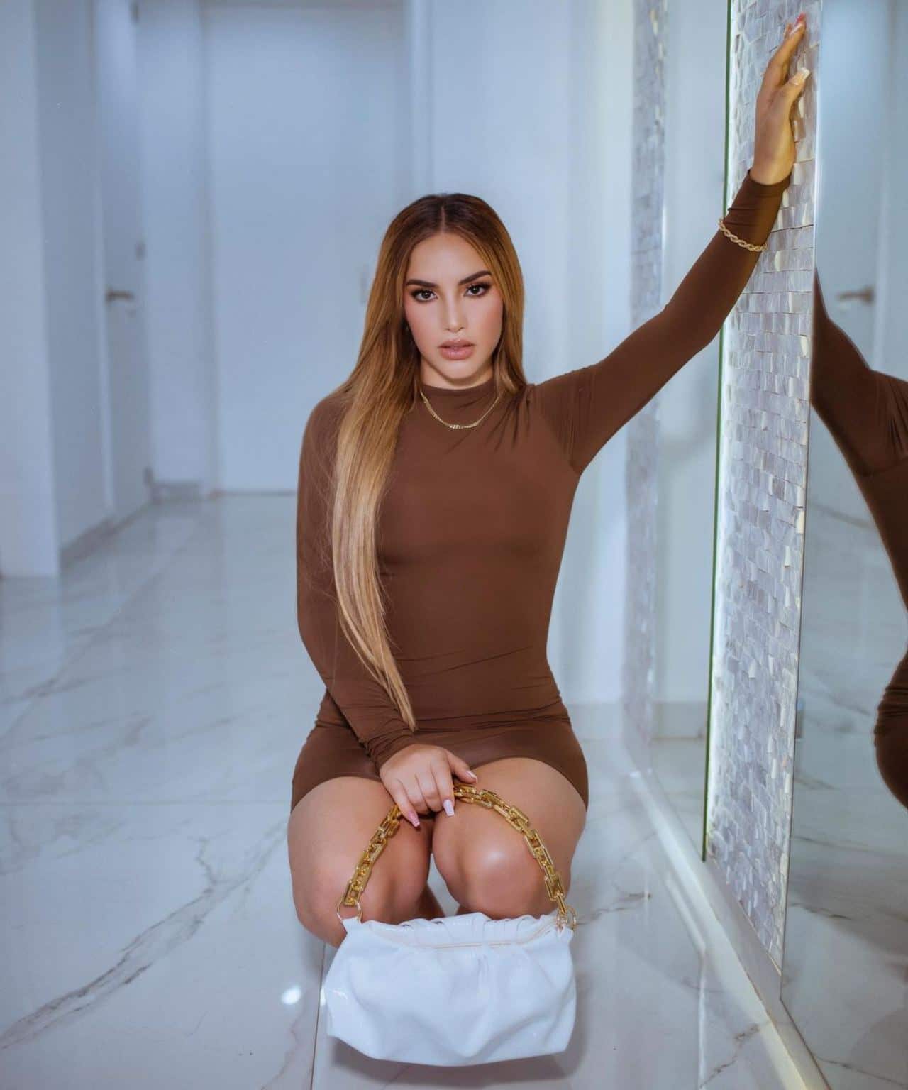 kimberly Loaiza se opera otra vez cuerpo