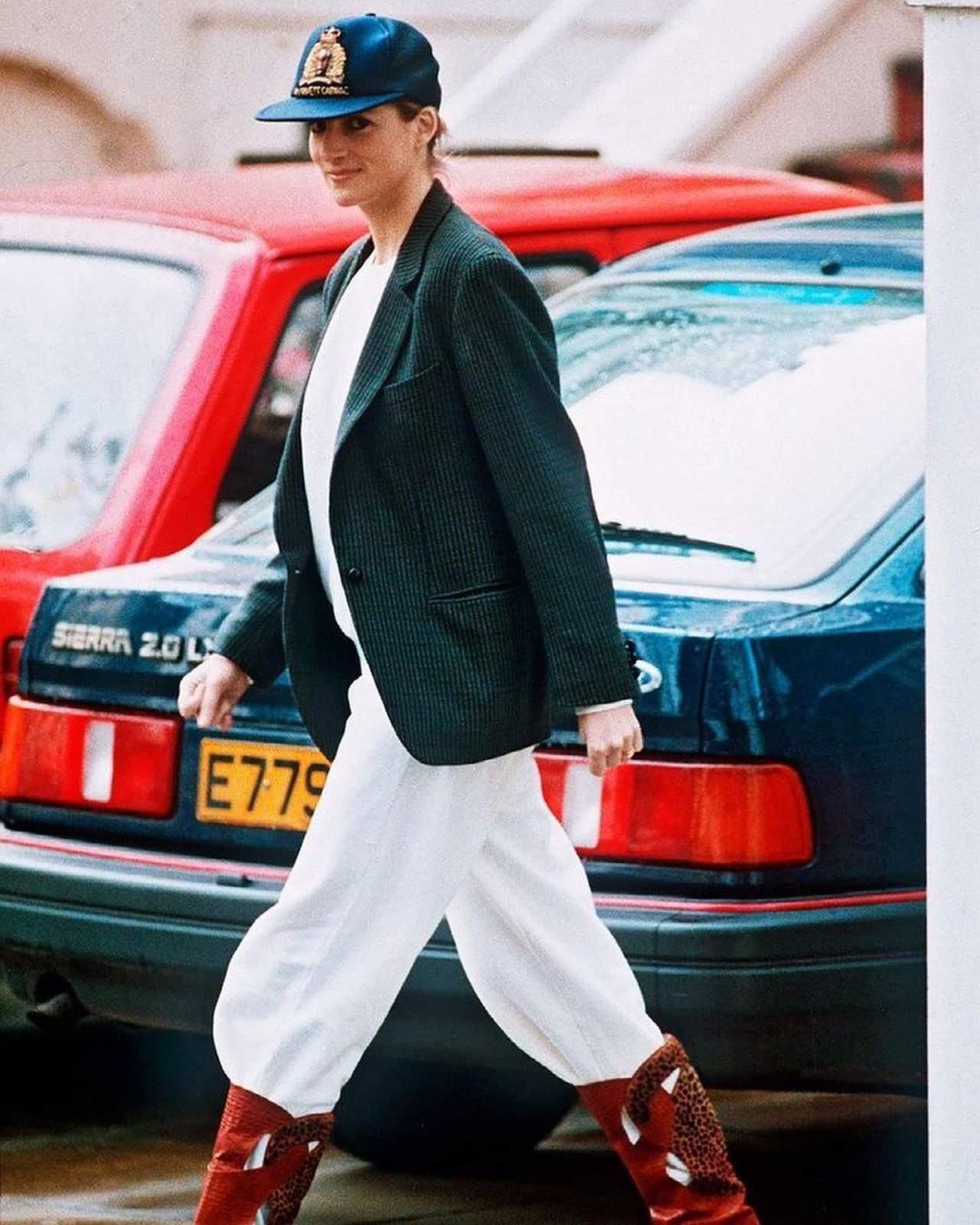 Lady Di con look ecuestre botas