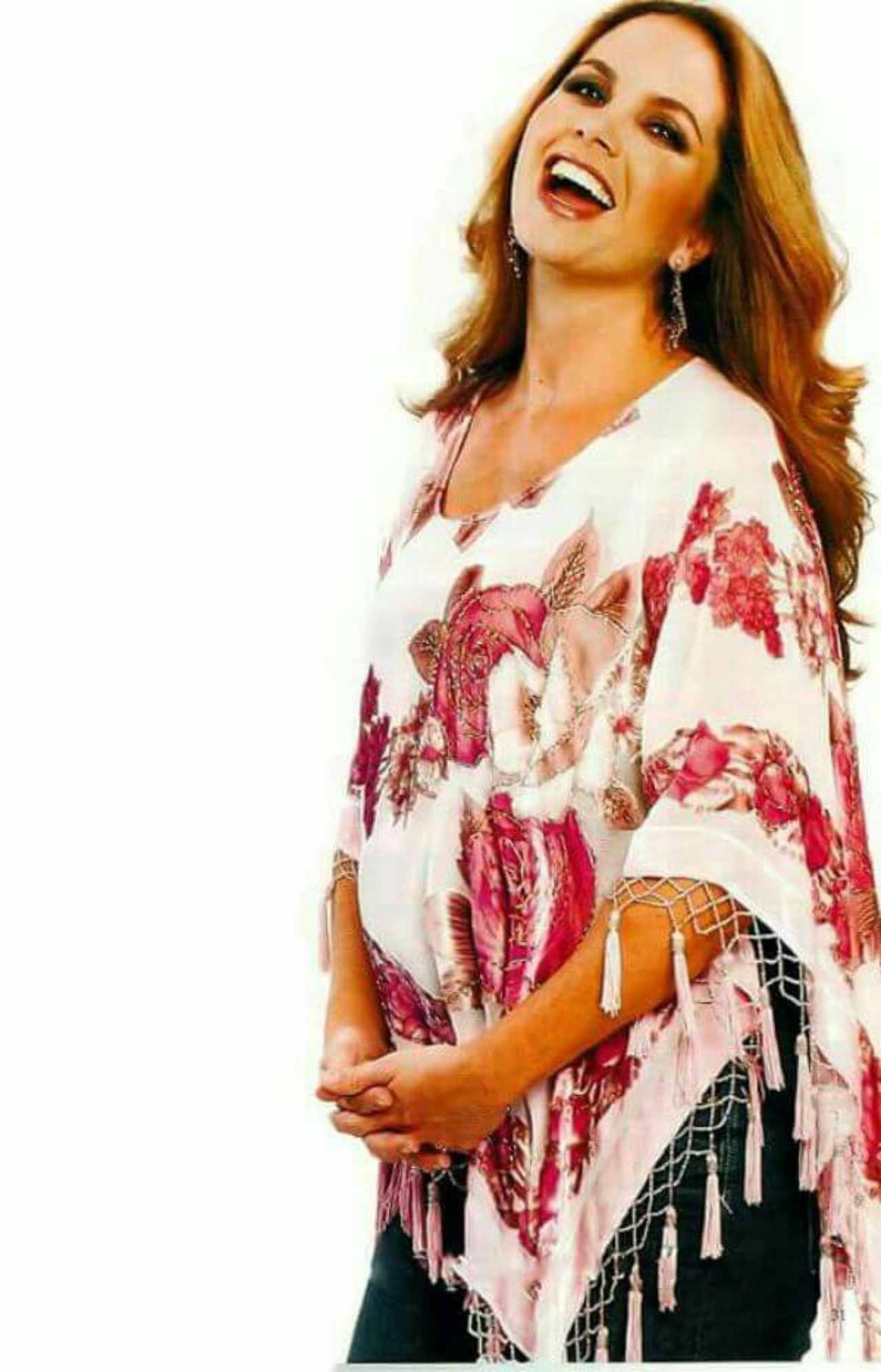 Lucero esperando a Lucerito