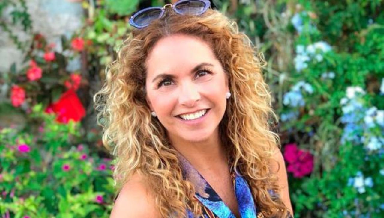 Lucero cree que su frente es un acordeón
