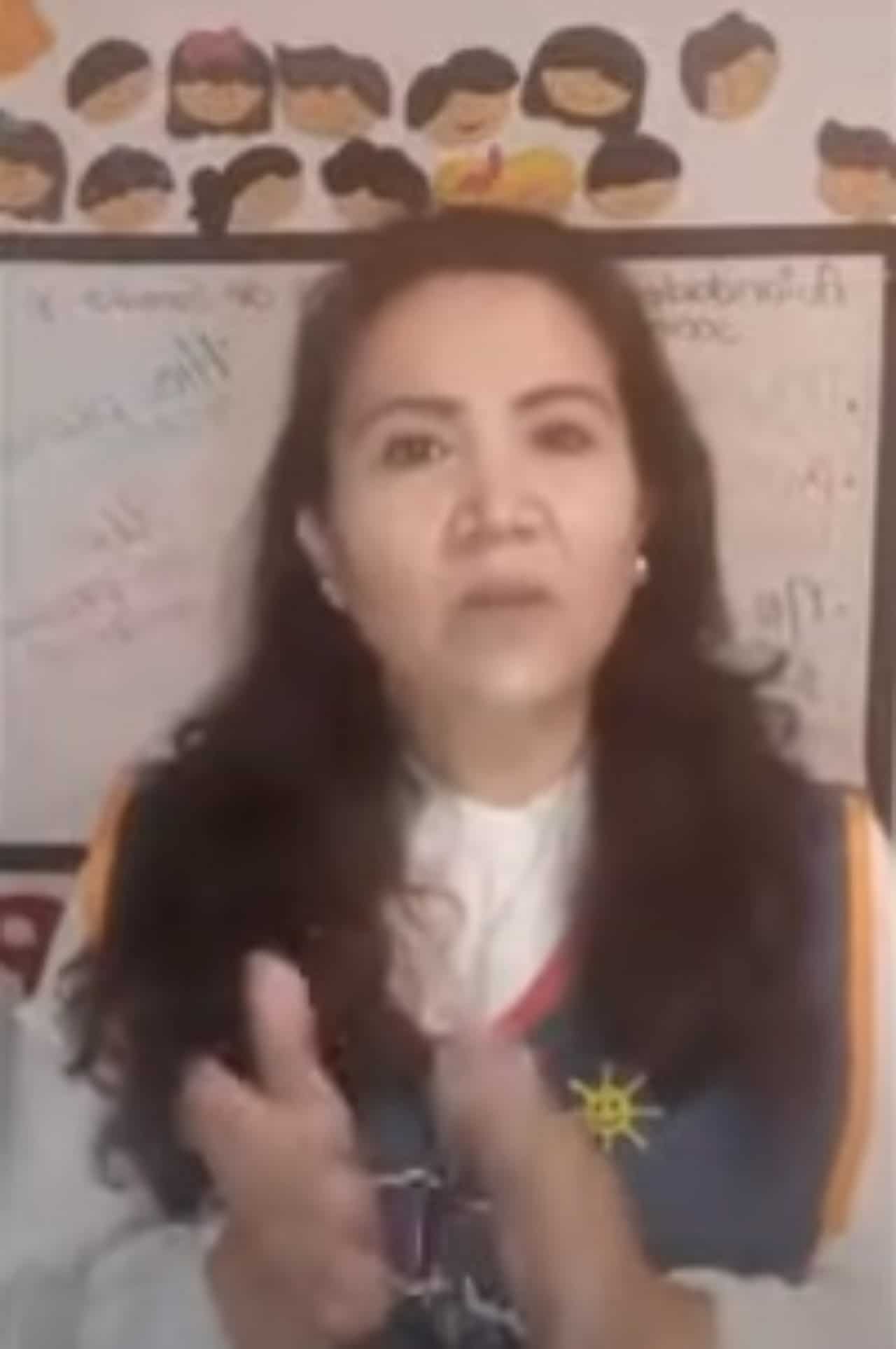 Maestra critica padres felicitan hijos 6