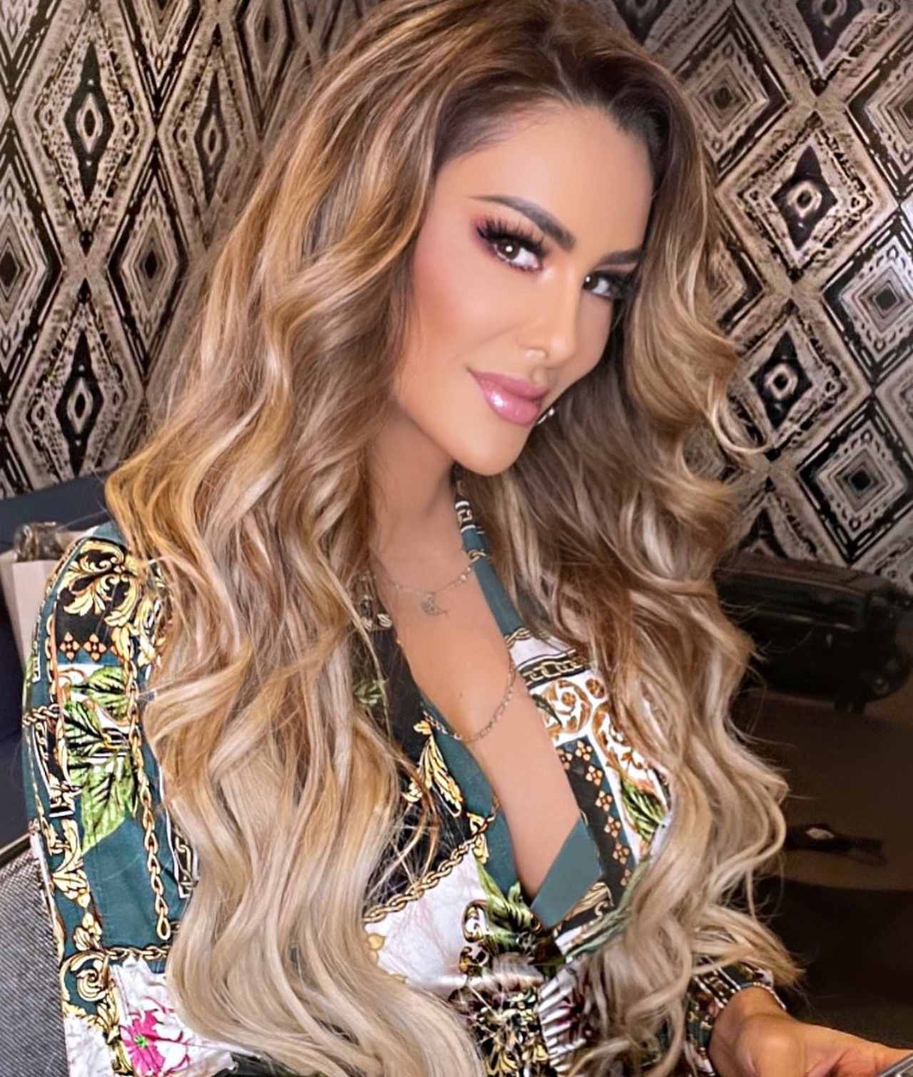 Ninel Conde sigue apoyando a Larry Ramos