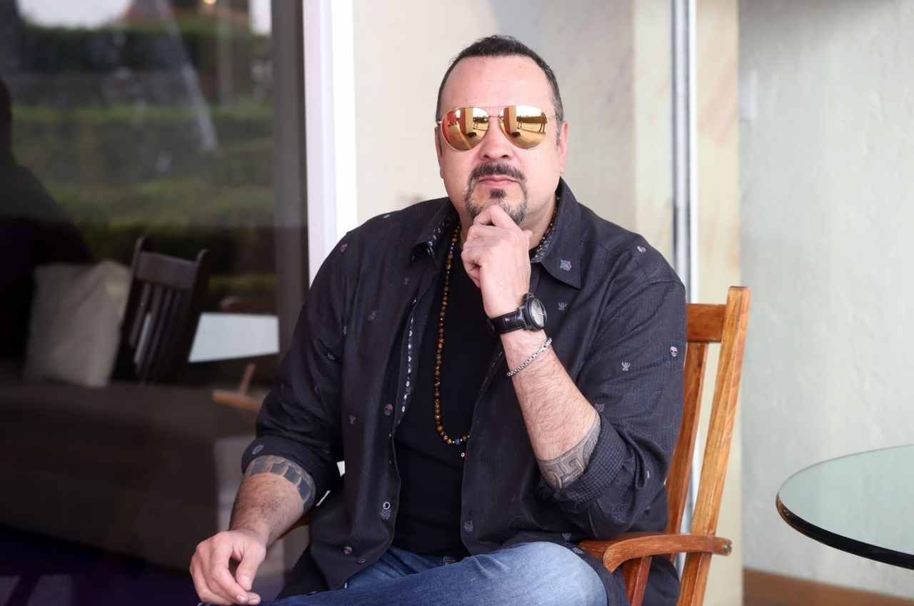 Pepe Aguilar exige a sus empleados vacunarse