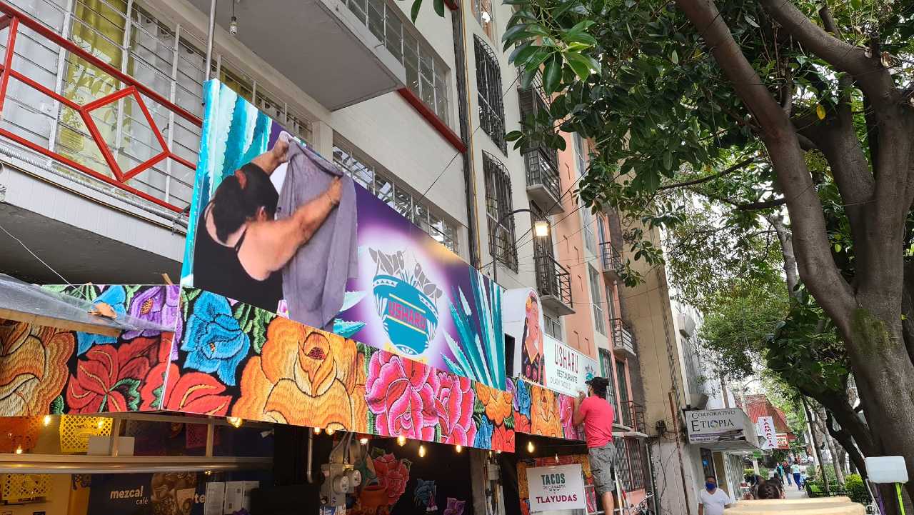 Así taparon con un meme a Lady Tacos de Canasta del restaurante donde vendía