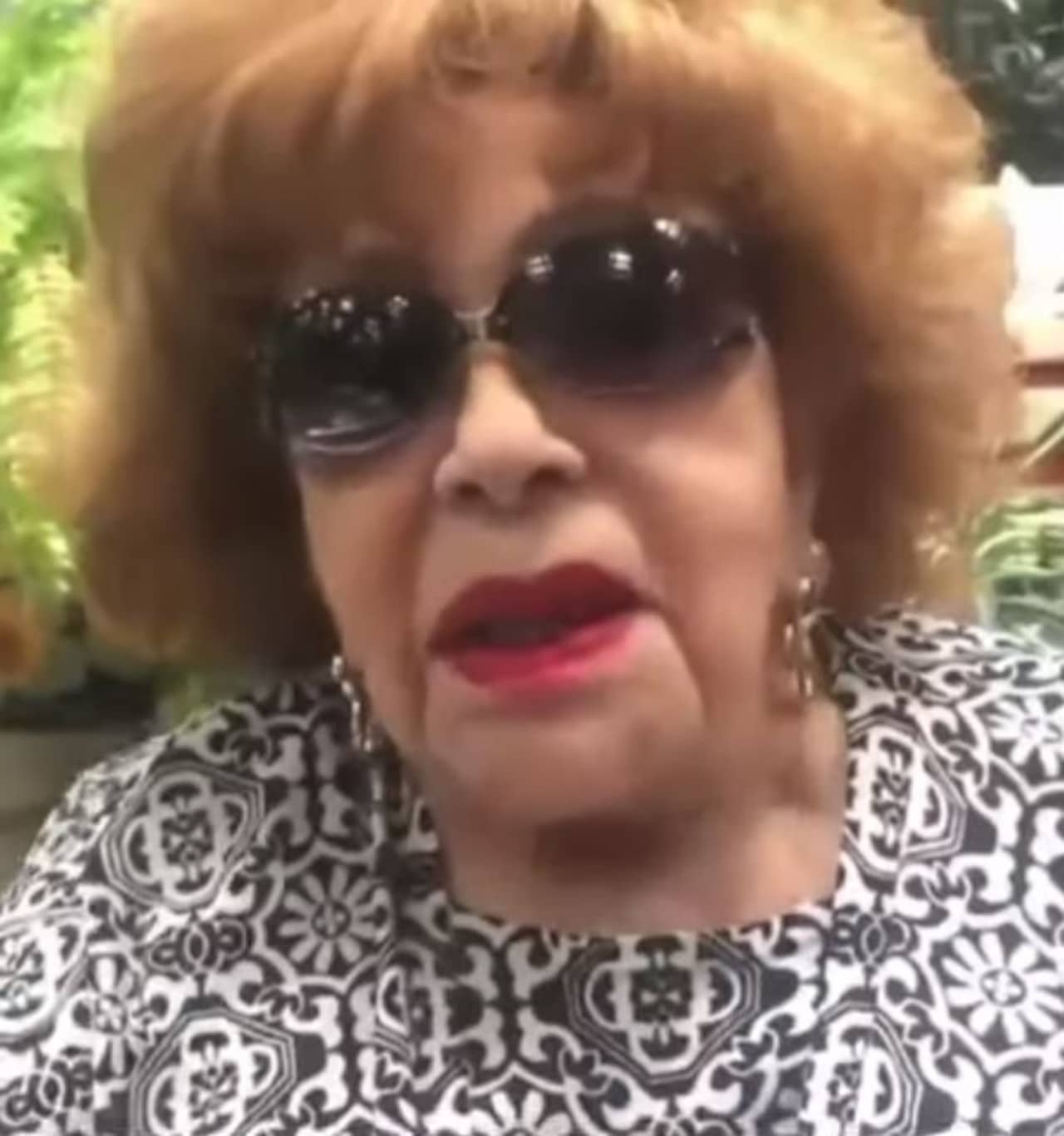 Silvia Pinal habla tras salir del hospital
