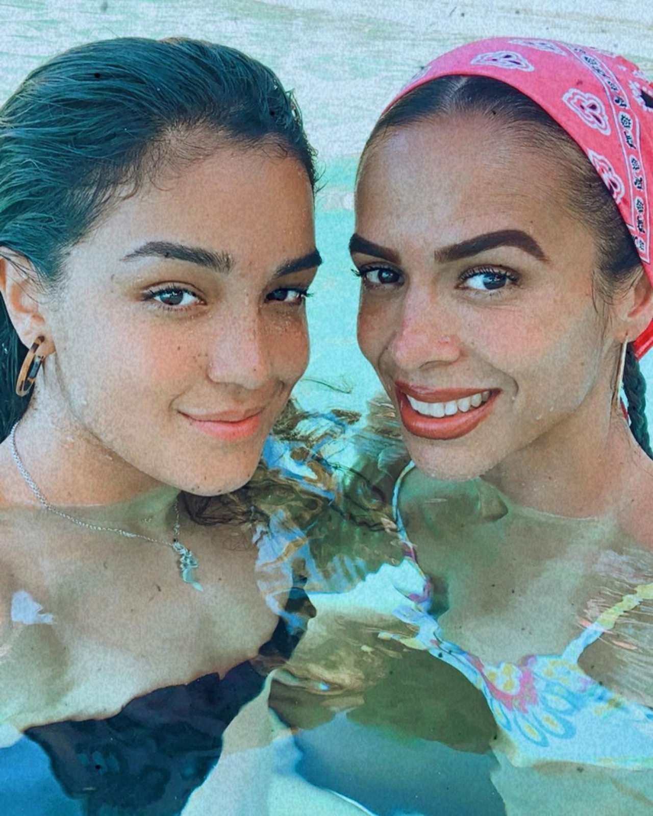 Ale Capetillo y mama Biby Gaytan