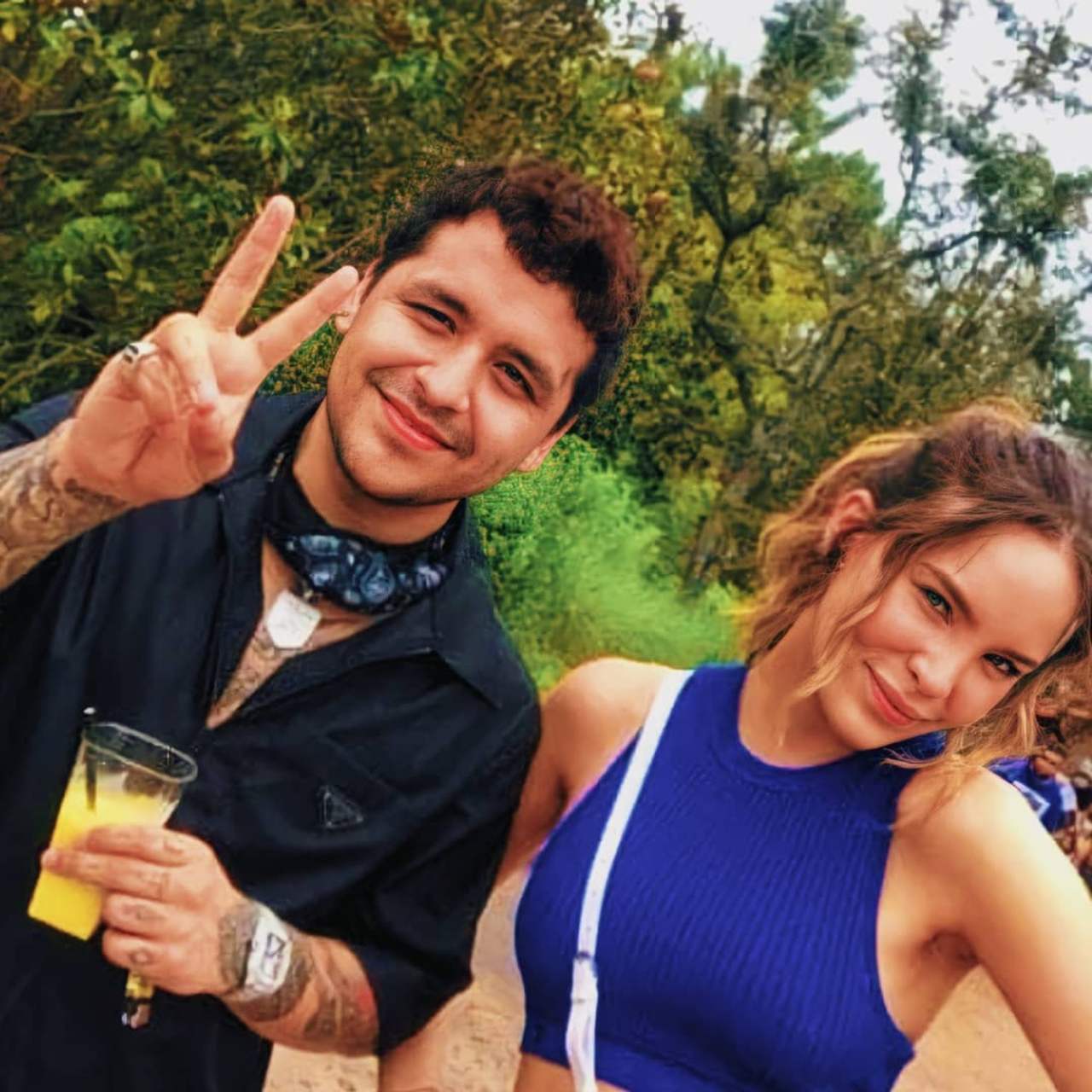 Nodal y Belinda se van Disneyworld