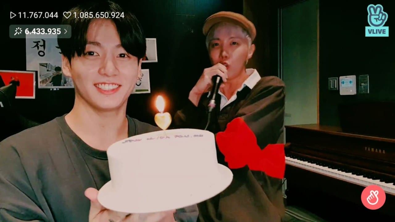 Jungkook cumple 24 anos regalan luna