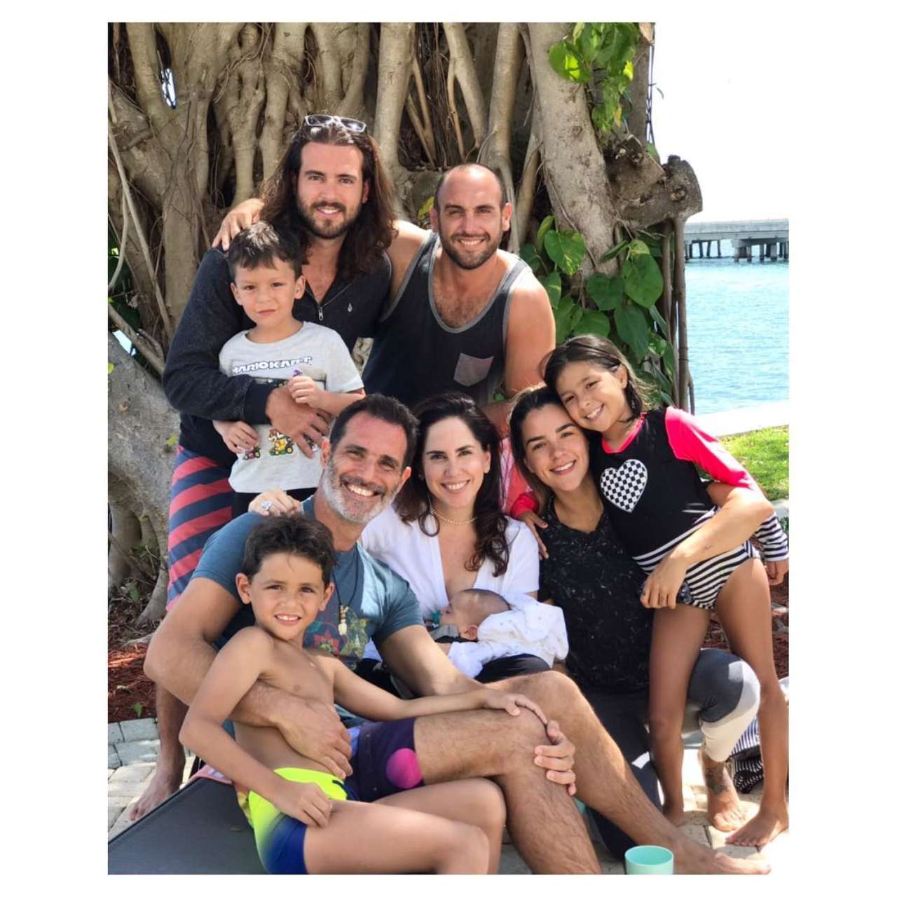 Pablo Lyle con su cunado familia