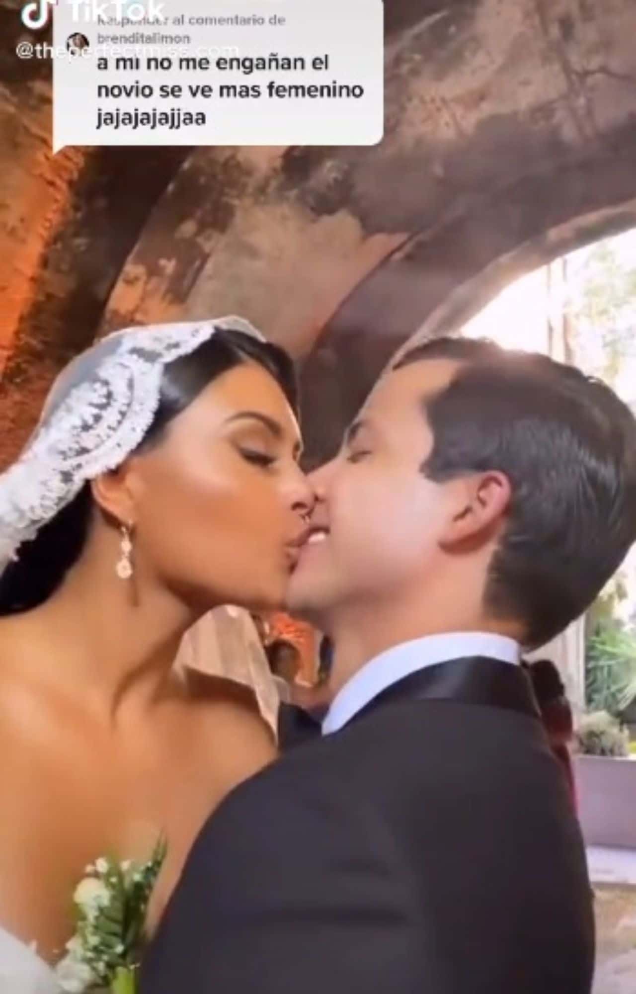kristal Silva critican a novio femenino