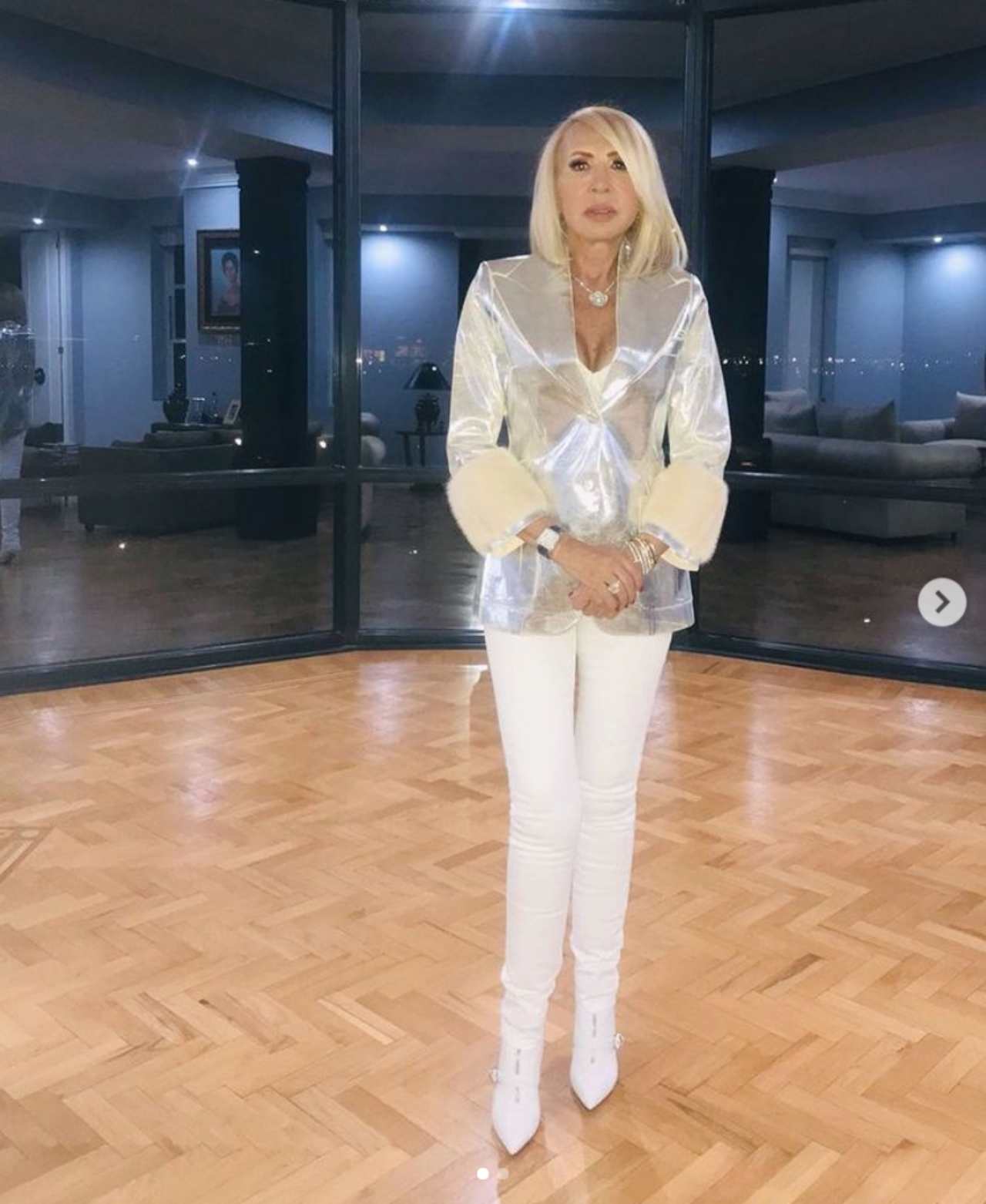 Laura Bozzo y su exclusivo saco Chanel