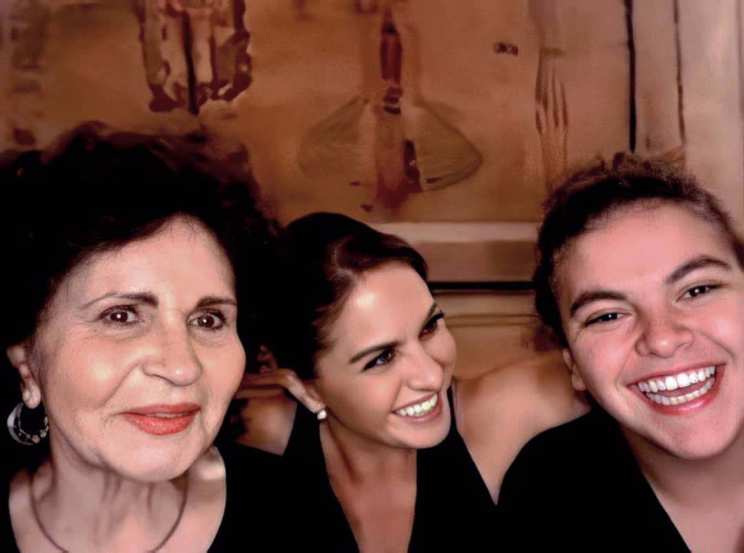Lucero Mijares abuelita