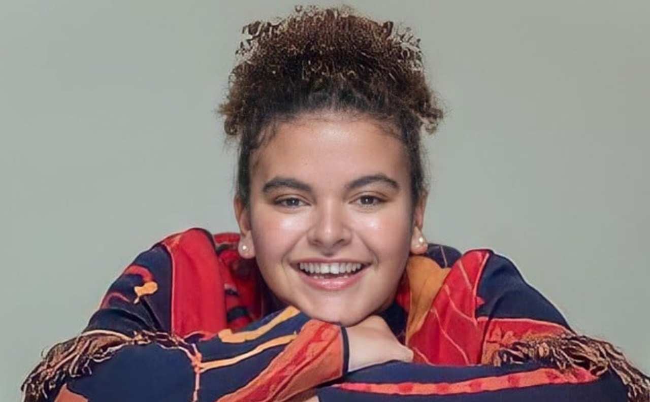Lucerito Mijares muy bien educada