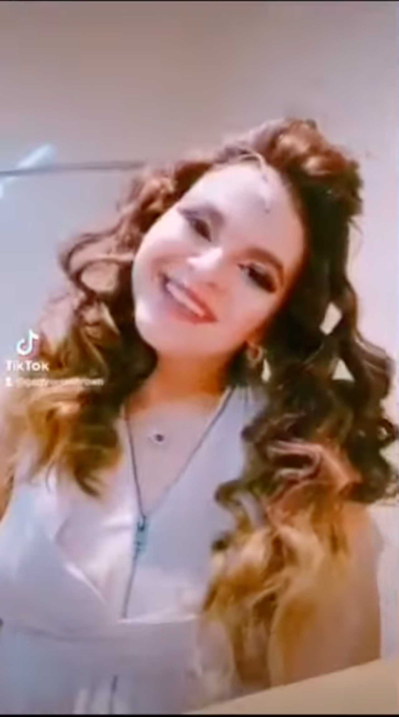 Lucero Mijares caracterizada como Lucero