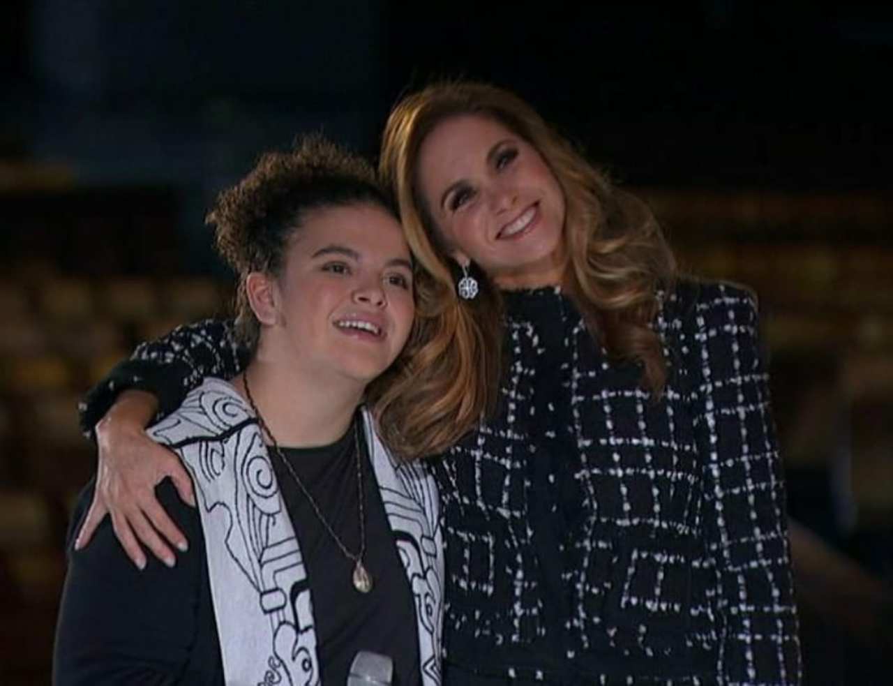 Lucero Mijares criticada