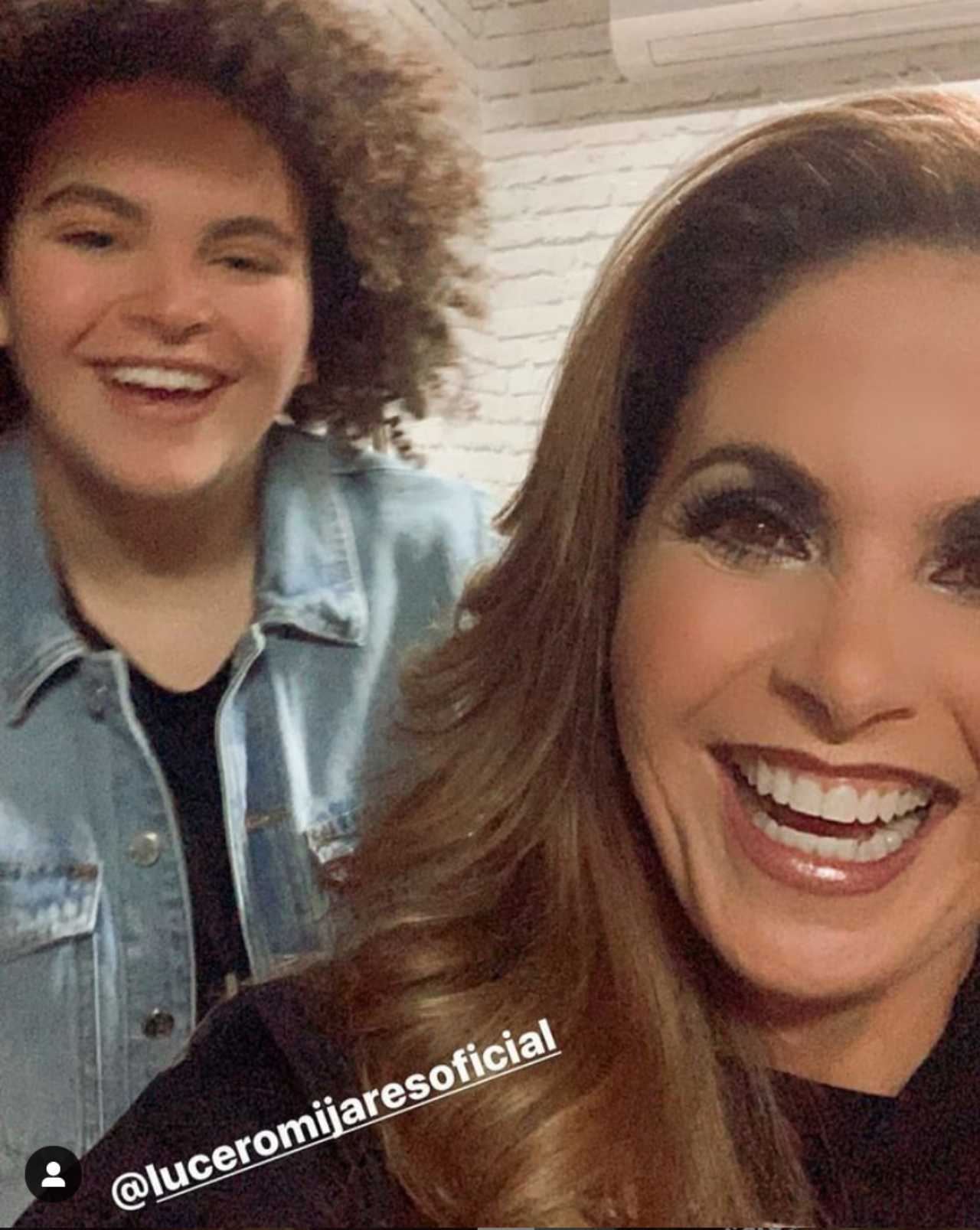 Lucero Mijares canta a capella
