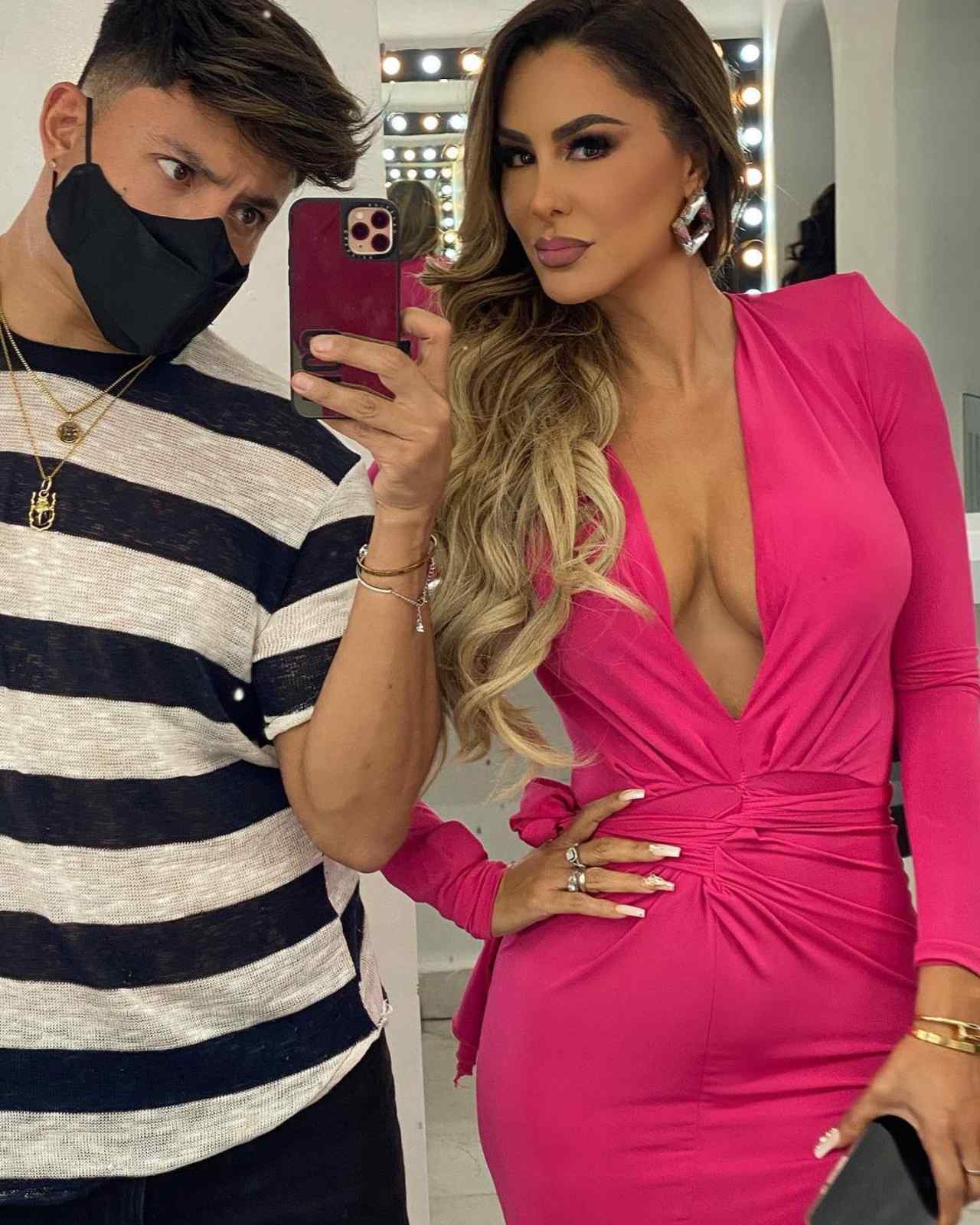 Ninel Conde look nariz